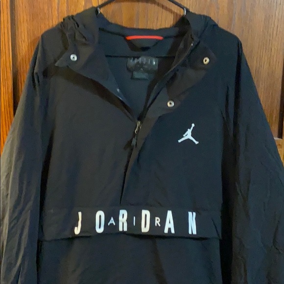 jordan pullover windbreaker